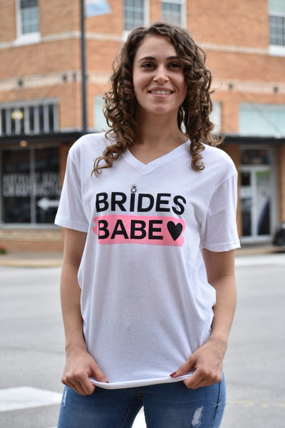 Bridesmaid Babe Graphic T-shirt - Purple Dot Fashion