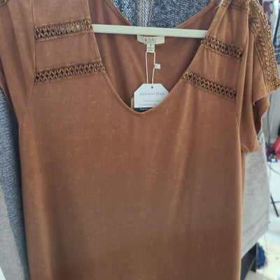 Rust Double Trim T-Shirt - #shop_name